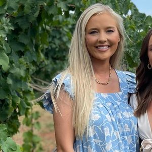 Meet your Posher, Madison